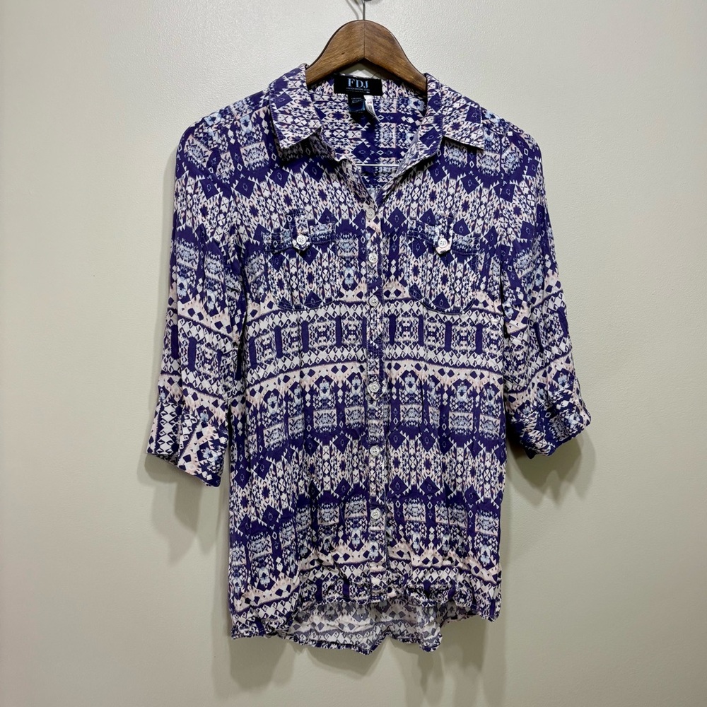 ✨$8 CLEAR-OUT✨ FDJ Preppy Lightweight 3/4 Sleeve Button Down Blouse Shirt Purple